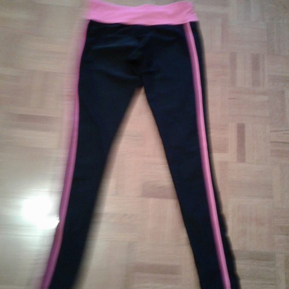 STEVE MADDEN WORKOUT LEGGINGS - Picture 2 of 4